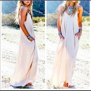 Adjustable straps with pockets long maxi dress